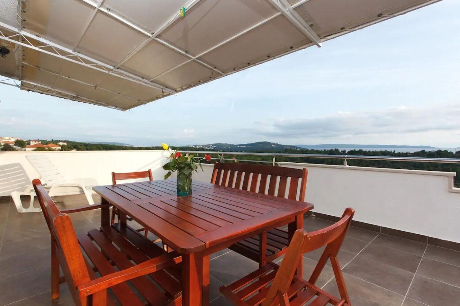 Apartments Zeljko เซเกต วรันยีชา ภายนอก รูปภาพ